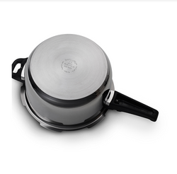 Butterfly Blueline Stainless Steel 3 Litres Pressure Cooker UK