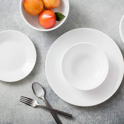Corelle 18-Piece Dinner Set, Winter Frost White - The Cookware Company